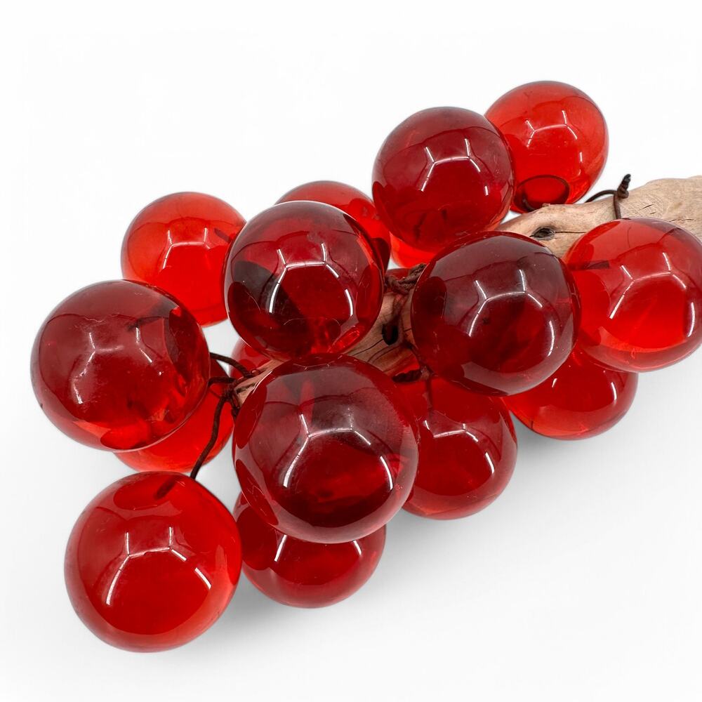 MCM Lucite Acrylic Red Grapes Cluster on Driftwood Stem Vintage Centerpiece - Picture 9 of 11